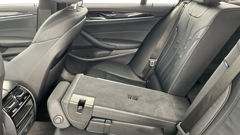 BMW 5 Series 520d xDrive M Sport 5dr Auto Diesel Estate